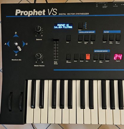 Sequential Circuits-Prophet VS keyboard + cartrige